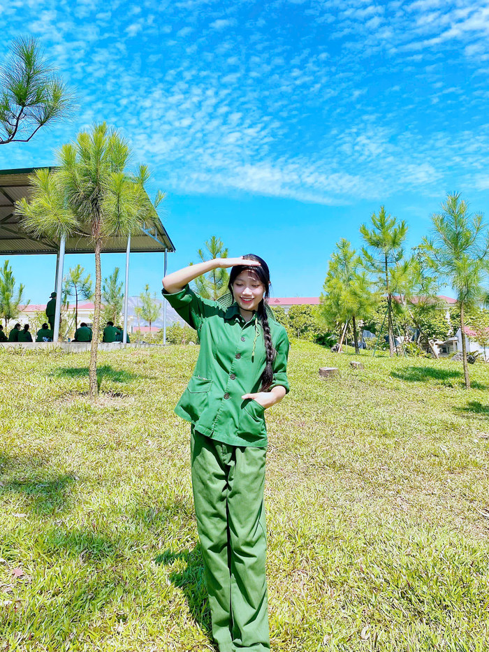 Nguyễn Ngọc Như - sinh viên lớp K1 GDTH A ngành Giáo dục tiểu học, Phân hiệu Đại học Thái Nguyên tại tỉnh Hà Giang. Ảnh: NVCC z5861690798293_4a9cce9b7c8c5f2bd62d6a7f6dcd17b1.jpg