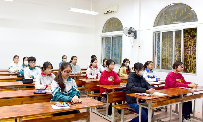 Học sinh tham gia kỳ thi học sinh giỏi tại tỉnh Tuyên Quang. Ảnh: Báo Tuyên Quang. img-20240316161320-6093.jpg
