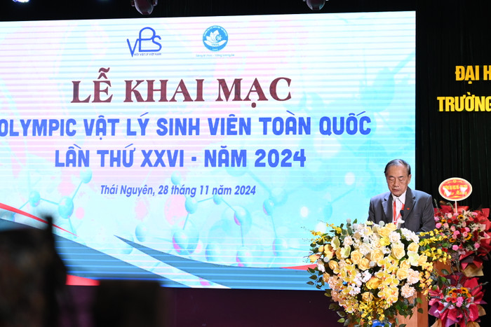 Phó giáo sư, Tiến sĩ Chu Đình Thúy - Phó Chủ tịch thường trực Hội Vật lý Việt Nam. Ảnh: NTCC. DXQ_2890.JPG