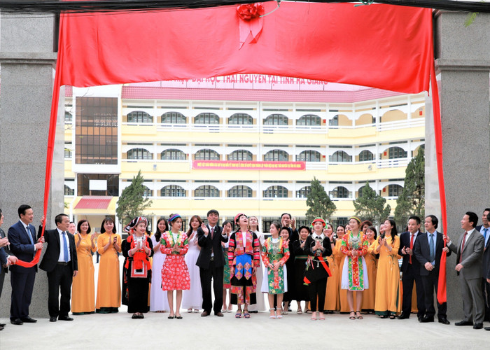 Phân hiệu Ðại học Thái Nguyên tại tỉnh Hà Giang là nơi học tập của con em đồng bào dân tộc thiểu số. Ảnh: NTCC. A4- Đại học Thái Nguyên.jpg