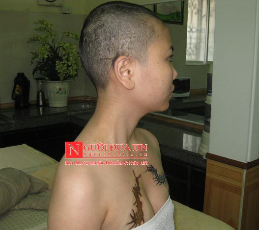 Cô gái 17 tuổi bị tra tấn, cạo trọc, xăm quái vật vào mặt ảnh 2