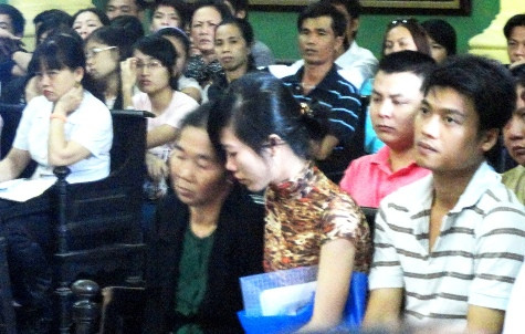 Mẹ bị cáo Vũ Thanh Xuân vẫn xin giảm án cho hai kẻ sát nhân trước sự ngỡ ngàng của nhiều người.