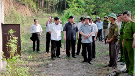 4 người chết ngạt trong hầm than ảnh 1 4 người chết ngạt trong hầm than, Tin tức trong ngày, chet ngat, tai nan lao dong, ngat khi, khai thac than, ham than, ngat khi ham lo, ngat khi metan, ngat khi o ninh binh, tai nan chet nguoi, bao, tin nhanh, tin hot, tin tuc