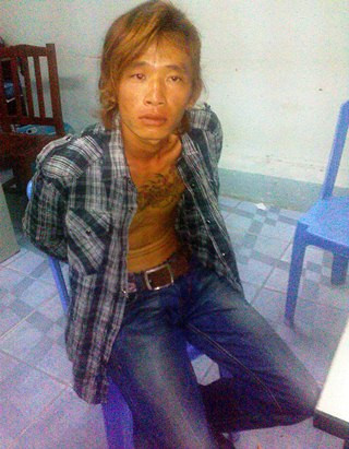 “Ca sĩ” Na bị bắt giữ. “Ca sĩ” Na bị bắt giữ.