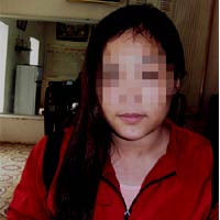 Thiếu nữ Phùng Thùy Linh