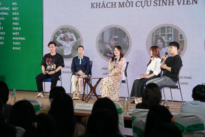 talkshow_cuu SV_DSC00542.JPG