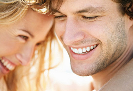 Khó có một người phụ nữ nào có thể cưỡng lại một nụ cười chứa “sét” Ảnh: 24h Khó có một người phụ nữ nào có thể cưỡng lại một nụ cười chứa “sét” Ảnh: 24h