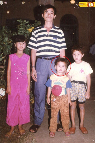 Mái tóc cắt ngắn hệt như bé trai của Ngọc Trinh lúc nhỏ. Ảnh: Kênh 14.