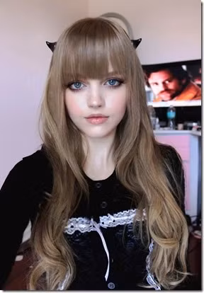 Trên blog cá nhân, Kotakoti thường đăng tải những bức hình tự chụp cận mặt thể hiện rõ từng đừng nét đáng yêu và dễ thương của búp bê như trong thế giới hoạt hình. Xem thêm: Hotteen Bảo Trân rạng ngời bên "bạn trai"/ Các hot teen 2011 tạo dáng ngày Đông/ "Tám" chuyện thời trang cùng Miss teen Xuân Mai/ Ngẩn ngơ ngắm Teen thời trang rạng rỡ bên hoa cải Trên blog cá nhân, Kotakoti thường đăng tải những bức hình tự chụp cận mặt thể hiện rõ từng đừng nét đáng yêu và dễ thương của búp bê như trong thế giới hoạt hình. Xem thêm: Hotteen Bảo Trân rạng ngời bên "bạn trai"/ Các hot teen 2011 tạo dáng ngày Đông/ "Tám" chuyện thời trang cùng Miss teen Xuân Mai/ Ngẩn ngơ ngắm Teen thời trang rạng rỡ bên hoa cải