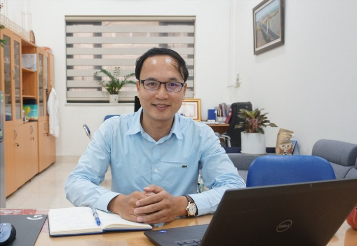 Phó Giáo sư, Tiến sĩ Bùi Tiến Thành. Ảnh: Trà My. Phó Giáo sư, Tiến sĩ Bùi Tiến Thành. Ảnh: Trà My.