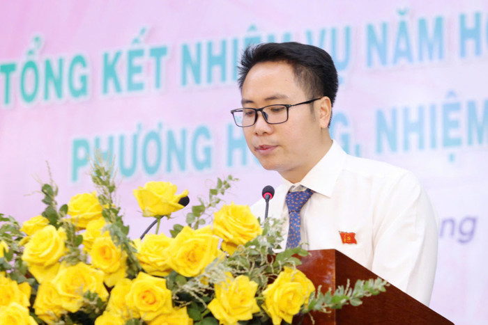 Thầy Đào Vĩnh Bộ - Phó Hiệu trưởng phụ trách Trường Trung học cơ sở Huỳnh Khương Ninh (Bà Rịa - Vũng Tàu). Ảnh: NVCC. Thầy Đào Vĩnh Bộ - Phó Hiệu trưởng phụ trách Trường Trung học cơ sở Huỳnh Khương Ninh (Bà Rịa - Vũng Tàu). Ảnh: NVCC.