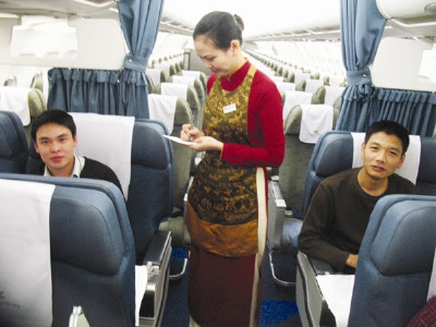 Không ít chuyến bay “lệch đầu” của VNA trong dịp Tết Nguyên đán chỉ có vài khách. Không ít chuyến bay “lệch đầu” của VNA trong dịp Tết Nguyên đán chỉ có vài khách.