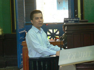 Bị cáo tại tòa - Ảnh: L.N