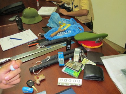 Số vũ khí thu được trong chiếc xe Getz