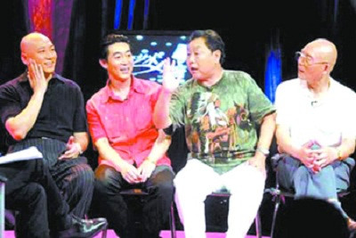 Bốn thầy trò Đường Tăng, từ trái qua phải, Đường Tăng , Tôn Ngộ Không, Trư Bát Giới, Sa Tăng.