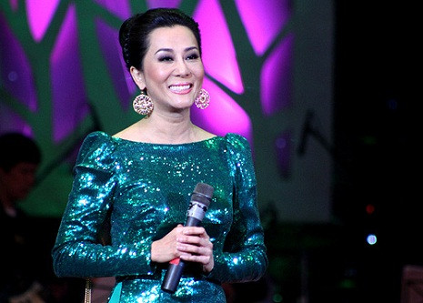 MC Nguyễn Cao Kỳ Duyên. MC Nguyễn Cao Kỳ Duyên.