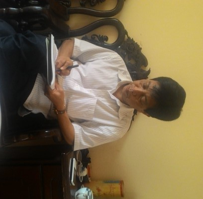 Ông Đào Văn Thắng - Phó Chủ tịch UBND xã Thiện Phiến đã tiếp nhận câu hỏi và lịch làm việc của phóng viên một tuần trước đó. Tuy nhiên, trong buổi làm việc chính thức thì lại như một vở chèo mà cán bộ xã dựng lên. Ảnh: Phan Thiên Ông Đào Văn Thắng - Phó Chủ tịch UBND xã Thiện Phiến đã tiếp nhận câu hỏi và lịch làm việc của phóng viên một tuần trước đó. Tuy nhiên, trong buổi làm việc chính thức thì lại như một vở chèo mà cán bộ xã dựng lên. Ảnh: Phan Thiên