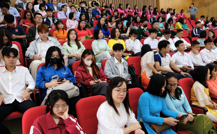 Năm 2024 Trường Đại học Tài nguyên và Môi trường Hà Nội đã tuyển sinh được gần 3.400 sinh viên cho 23 ngành đào tạo. GDVN_19.JPG