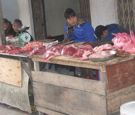 Chớm rét, rau từ "rẻ như bèo" vụt tăng giá chóng mặt ảnh 2 Chớm rét, rau từ "rẻ như bèo" vụt tăng giá chóng mặt ảnh 2