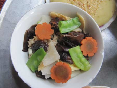 Canh nấm. Canh nấm.