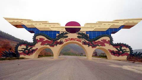 Công viên nghĩa trang Lạc Hồng Viên. Công viên nghĩa trang Lạc Hồng Viên.