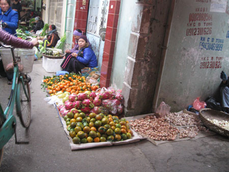 Hoa quả cũng ế ẩm không kém thực phẩm Hoa quả cũng ế ẩm không kém thực phẩm