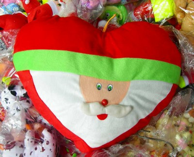 Dịch vụ ông già Noel: Tăng giá vẫn "âm thầm" sôi động ảnh 1 Dịch vụ ông già Noel: Tăng giá vẫn "âm thầm" sôi động ảnh 1