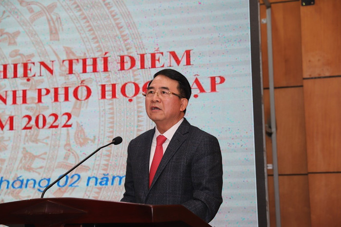 Ông Lê Khắc Nam – Phó Chủ tịch Uỷ ban nhân dân thành phố Hải Phòng phát biểu tổng kết hội nghị