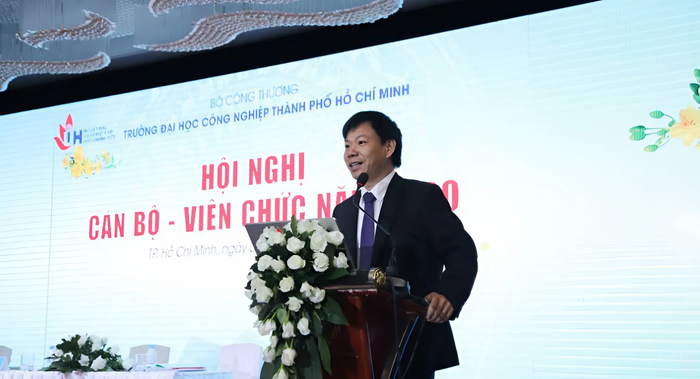 Tiến sĩ Nguyễn Trung Nhân - Trưởng phòng Đào tạo, Trường Đại học Công nghiệp Thành phố Hồ Chí Minh snapedit-1733285289568-7568-5218-1861.png
