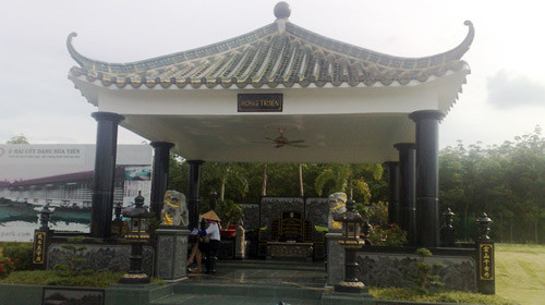 "Đặt chỗ" ở nghĩa trang hạng sang, Tin tức trong ngày, dat nghia trang, nghia trang, nghia dia, phan mo, kinh doanh nghia trng, nghia trang binh hung hoa, mo ma, ngoi mo, bao, tin tuc, tin hot, tin hay