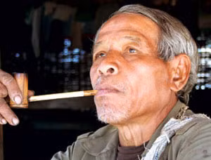 Chuyện của ngôi làng còn lại… 5 người, Tin tức trong ngày, lang van hoa, van hoa truyen thong, gia lang, cao nguyen, nui rung, nha san, tin tuc, tin hay