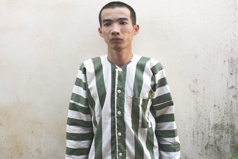 Đối tượng Châu Văn Phương tại cơ quan công an. Đối tượng Châu Văn Phương tại cơ quan công an.