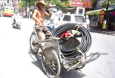 40 năm cởi trần đạp xích lô “ngoáy” ảnh 2 40 năm cởi trần đạp xích lô “ngoáy”, Tin tức trong ngày, di nhan, dap xich lo, xich lo, 40 nam, pho co, tin tuc, tin nhanh, tin hot, vn