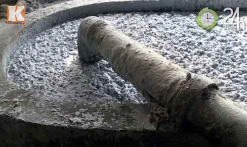 Rùng mình công nghệ sản xuất giấy ăn ảnh 11 Rùng mình công nghệ sản xuất giấy ăn, Tin tức trong ngày, giay an, giay ve sinh, hoa chat, o nhiem moi truong, giay an ban, cong nghe san xuat giay an, tay trang giay, tin tuc, tin hay, vn