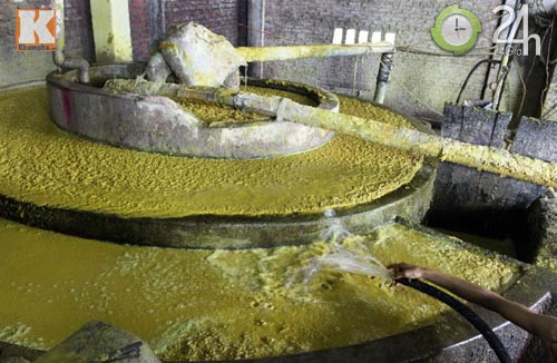 Rùng mình công nghệ sản xuất giấy ăn ảnh 7 Rùng mình công nghệ sản xuất giấy ăn, Tin tức trong ngày, giay an, giay ve sinh, hoa chat, o nhiem moi truong, giay an ban, cong nghe san xuat giay an, tay trang giay, tin tuc, tin hay, vn