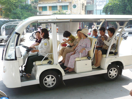 Hà Nội xe điện sắp chạy đến phố Lê Duẩn ảnh 1 Ảnh minh họa