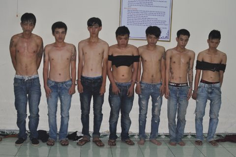 Ớn lạnh nhóm giết người với nhiều vũ khí nóng ảnh 1 Ớn lạnh nhóm giết người với nhiều vũ khí nóng, An ninh Xã hội, giet nguoi, nhom con do, tinh cam, bao, bao cong an, bao an ninh, vn