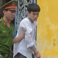 Ngô Văn Hiếu đã phải trả giá vì vô tư "yêu" bạn gái nhí