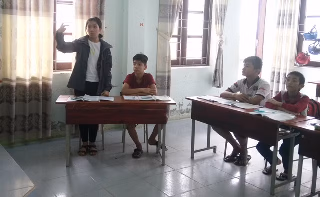 Nhiều học sinh đến học tại trung tâm đã tiến bộ hơn rất nhiều so với trước đó. (Ảnh: T.P)