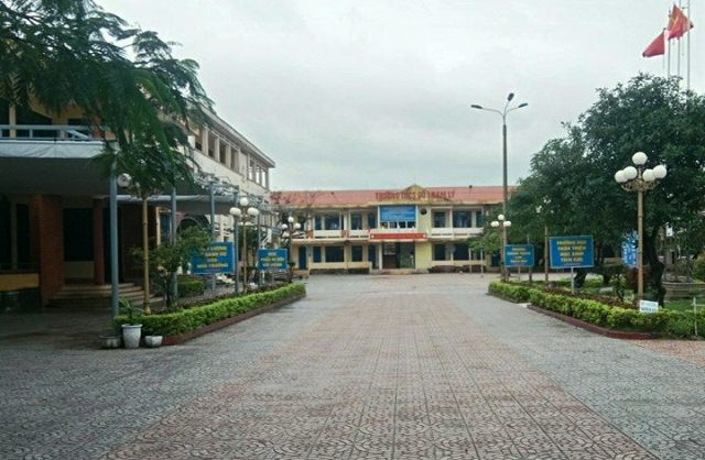 Phòng Giáo dục Đồng Hới nói Hiệu trưởng bị tố cáo là "nỗi đau" của trường Nam Lý ảnh 2 Phòng Giáo dục Đồng Hới nói Hiệu trưởng bị tố cáo là "nỗi đau" của trường Nam Lý ảnh 2