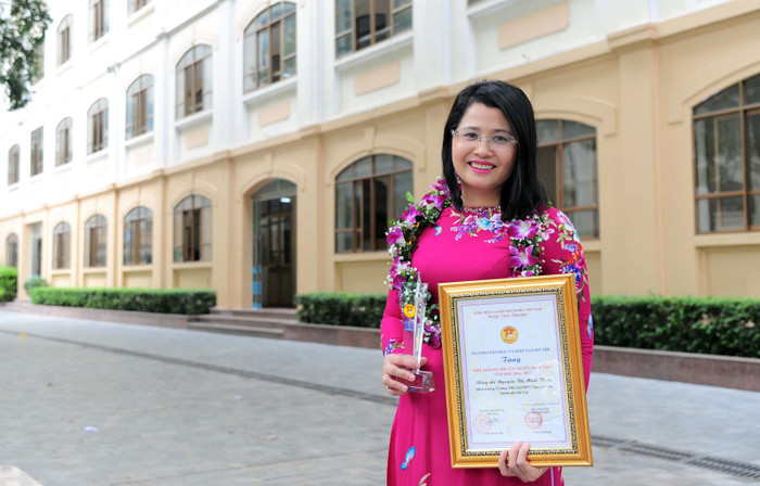 Thạc sĩ Nguyễn Thị Minh Thuý - Hiệu trưởng Trường Trung học cơ sở và Trung học phổ thông Nguyễn Siêu. Ảnh: NVCC AND_7332.jpg