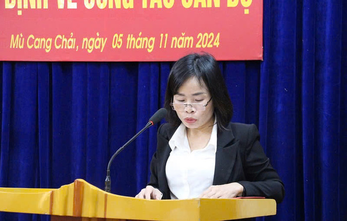 Cô Hoàng Thị Ngân – Hiệu trưởng Trường Phổ thông dân tộc bán trú Tiểu học Vừ A Dính (huyện Mù Cang Chải, tỉnh Yên Bái). Ảnh: NVCC z6472078212950_2c227b2eb45c563ac34efa3c1bf78640.jpg