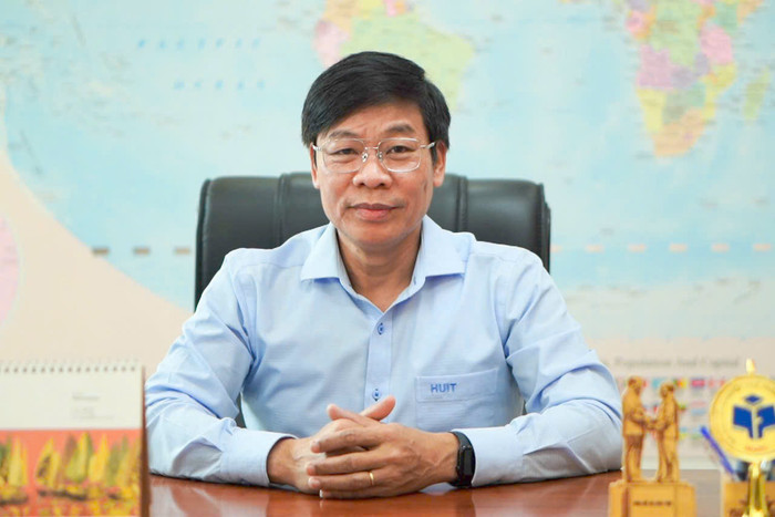 Phó Giáo sư, Tiến sĩ Nguyễn Xuân Hoàn - Hiệu trưởng Trường Đại học Công Thương Thành phố Hồ Chí Minh. Ảnh: Website trường. pgs.ts nguyễn xuân hoàn.jpg