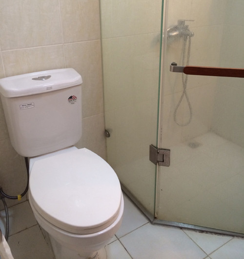 Phụ lục hợp đồng là xí bệt một khối nhưng thi công là loại 2 khối rẻ tiền hơn. Phụ lục hợp đồng là xí bệt một khối nhưng thi công là loại 2 khối rẻ tiền hơn.