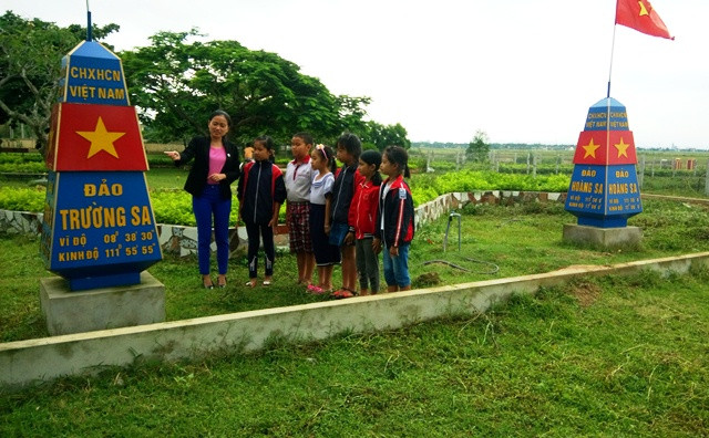 Từ mô hình này, giúp cho các em nhận diện được chủ quyền, toàn vẹn lãnh thổ của Tổ quốc.