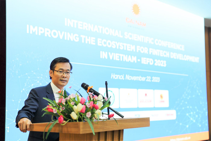 Phó Giáo sư, Tiến sĩ Phạm Văn Hồng. Ảnh: NTCC