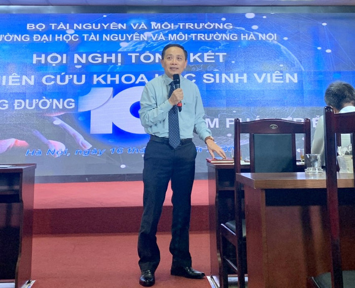 Thầy Phạm Quý Nhân - giáo sư ngành Thủy lợi. Ảnh: NTCC. TH NHAN.jpg