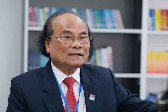 Giáo sư, Tiến sĩ Đinh Quang Báo – nguyên Hiệu trưởng Trường Đại học Sư phạm Hà Nội. Ảnh: moet.gov.vn gs-dinh-quang-bao-4393.jpg