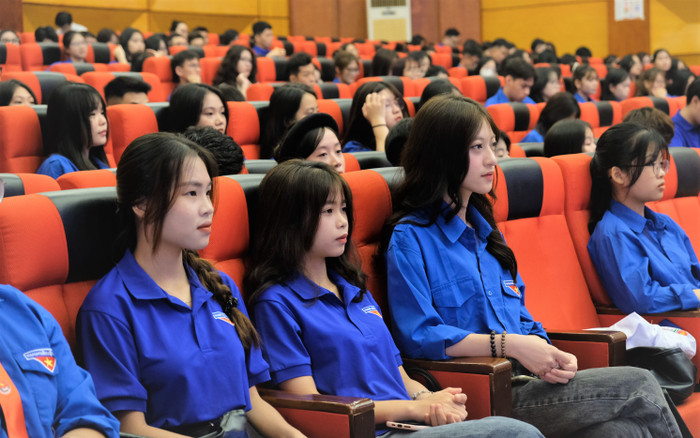Tân sinh viên Học viện Thanh thiếu niên Việt Nam. GDVN_6.JPG