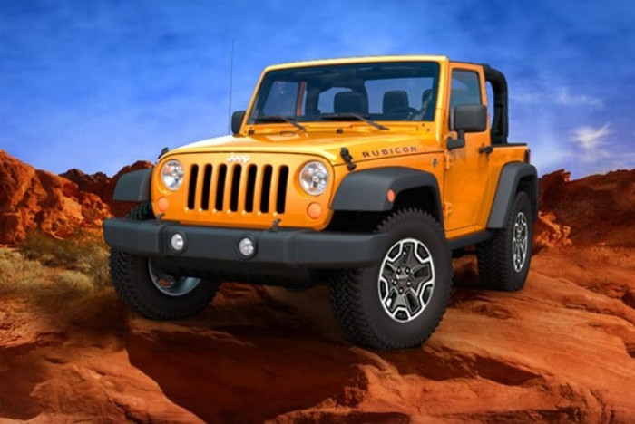 3. Jeep Wrangler đời 2013 Giá trị bán lại sau 3 năm: 67,6% Giá trị bán lại sau 5 năm: 55,4%